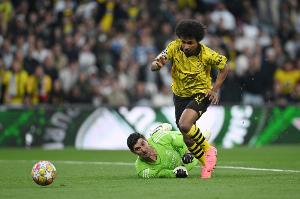 米体：尤文有意阿德耶米，若转会达成费用可能是4500万-5000万欧