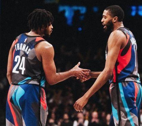 im电竞-【现场】平均主义的胜利 篮网六人上双复仇步行者