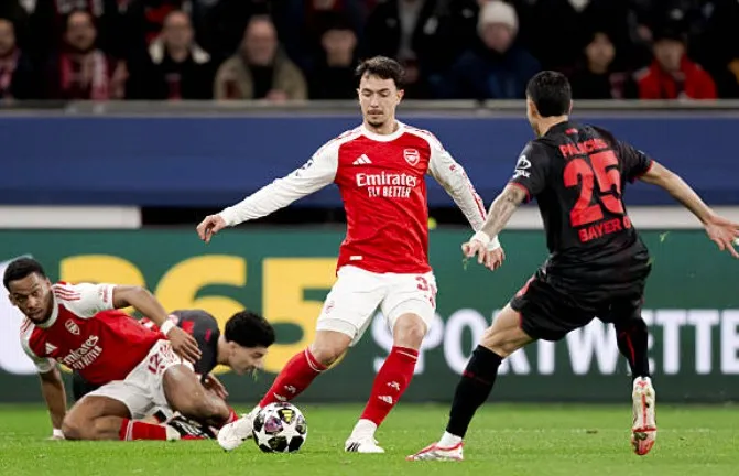 im电竞-苏比门迪本场数据：1次拦截，1次封堵，3夺回球权，对抗8胜5